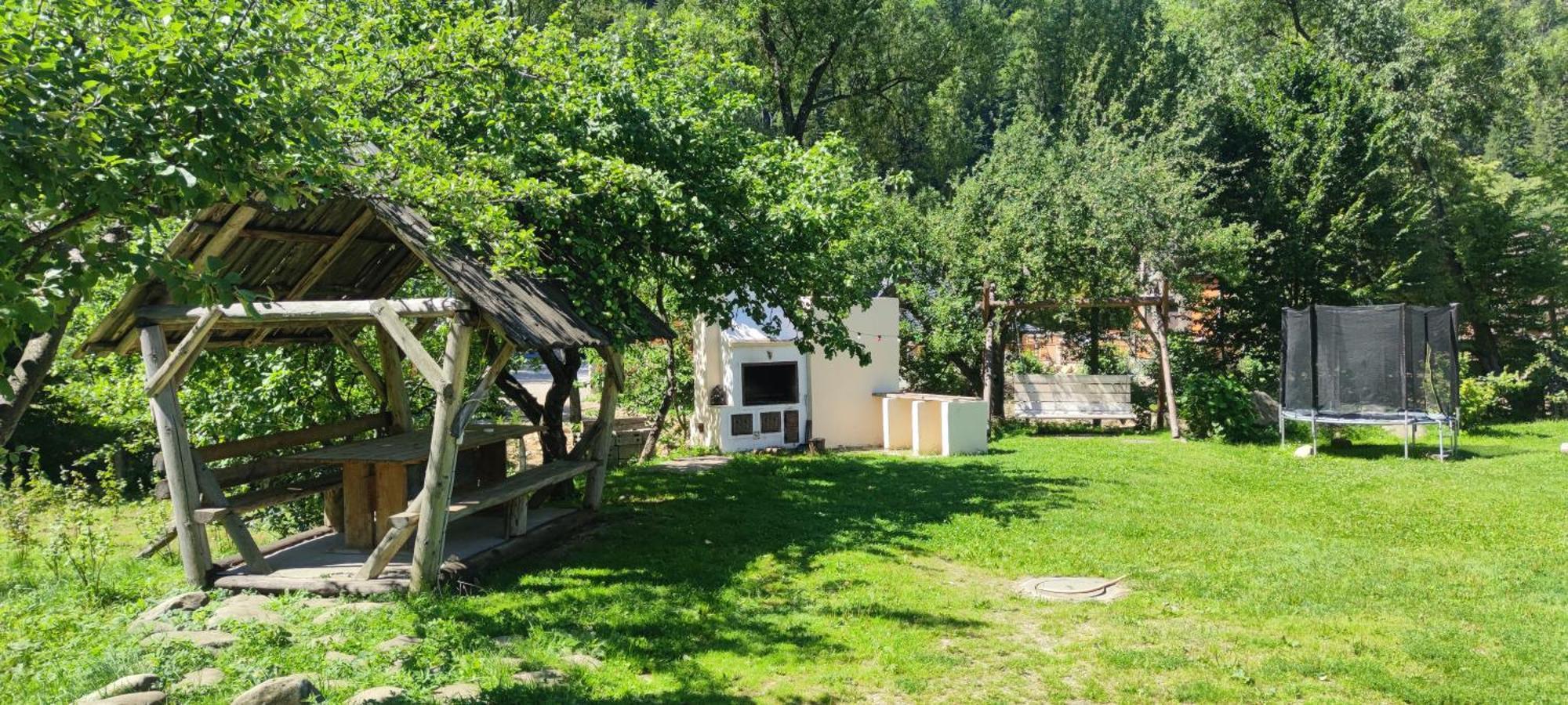 Arnika Tatariv Hotel Buitenkant foto