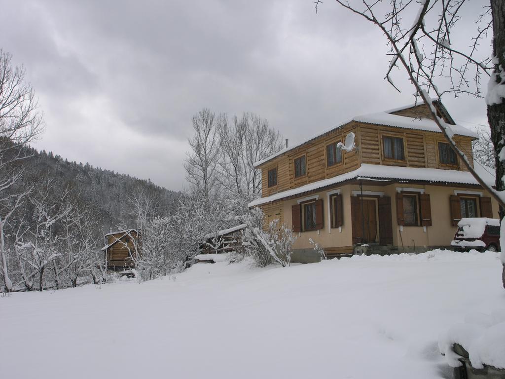 Arnika Tatariv Hotel Buitenkant foto