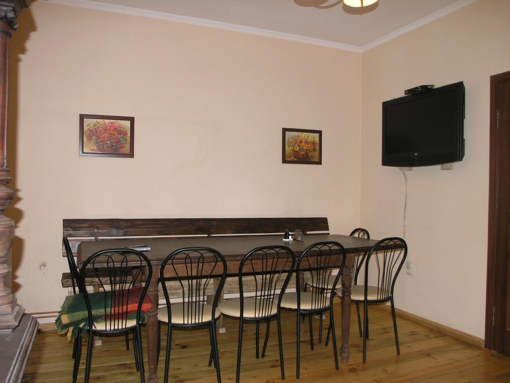 Arnika Tatariv Hotel Buitenkant foto